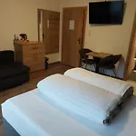 Haus Felsneck 3*