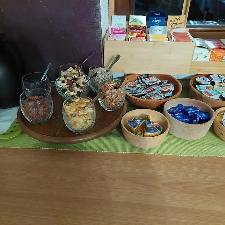 Frühstückspension Haus Felsneck
