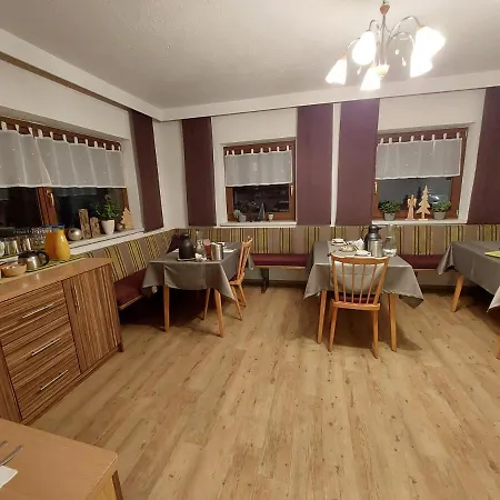 Haus Felsneck Отель типа 