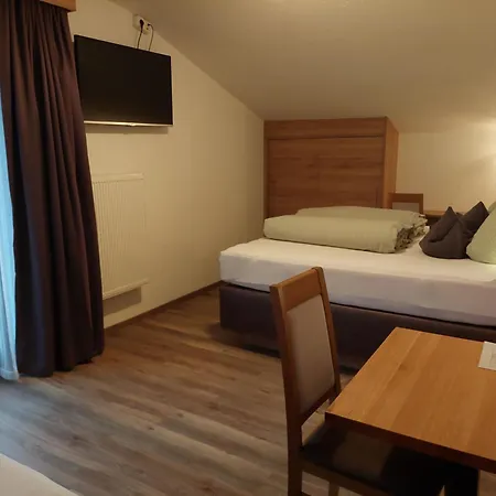 Haus Felsneck 4* Зёльден