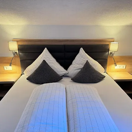 Haus Felsneck 3* Sölden