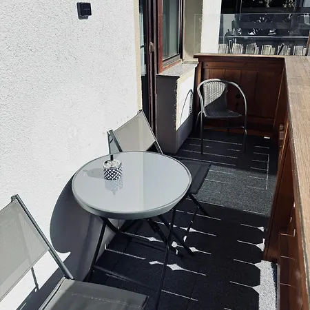 Alojamento de Acomodação e Pequeno-almoço Haus Felsneck 3*