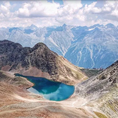 Haus Felsneck Alojamento de Acomodação e Pequeno-almoço 3*