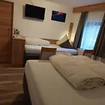 Oda ve Kahvaltı Haus Felsneck Sölden