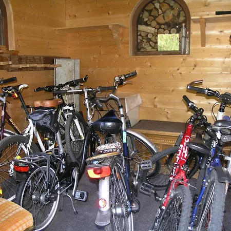 Haus Felsneck Bed & Breakfast 3*