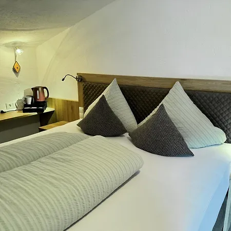 Bed & Breakfast Haus Felsneck Sölden
